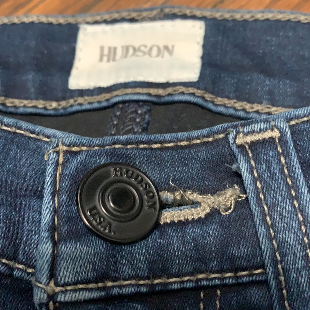Hudson jeans. Size 26. - Picture 4 of 8